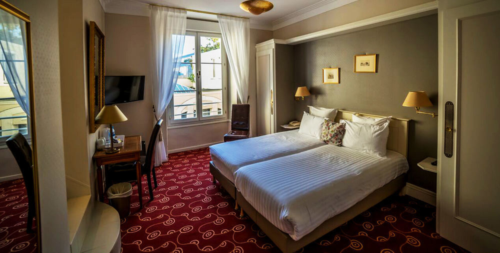Hotel D'Anjou Леваллуа-Перре Екстер'єр фото